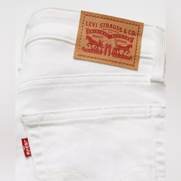 Levi's 721 High Rise Skinny White Raw Edge Jeans- size 24 - Picture 4 of 13